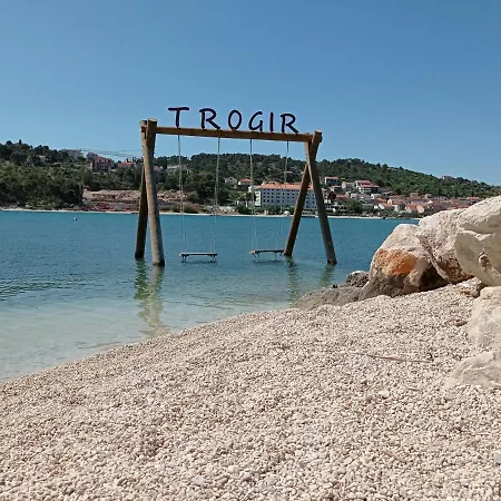 Гостьовий будинок Barisic 3*