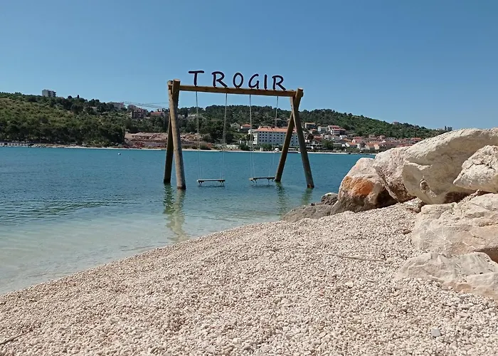 Πανσιόν Barisic 3*